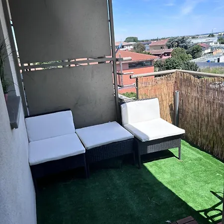 Joli T2 Metro La Vache Apartamento Toulouse